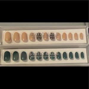 Static Nails Bundle (2)-Reusable Pop-On Nails NWT